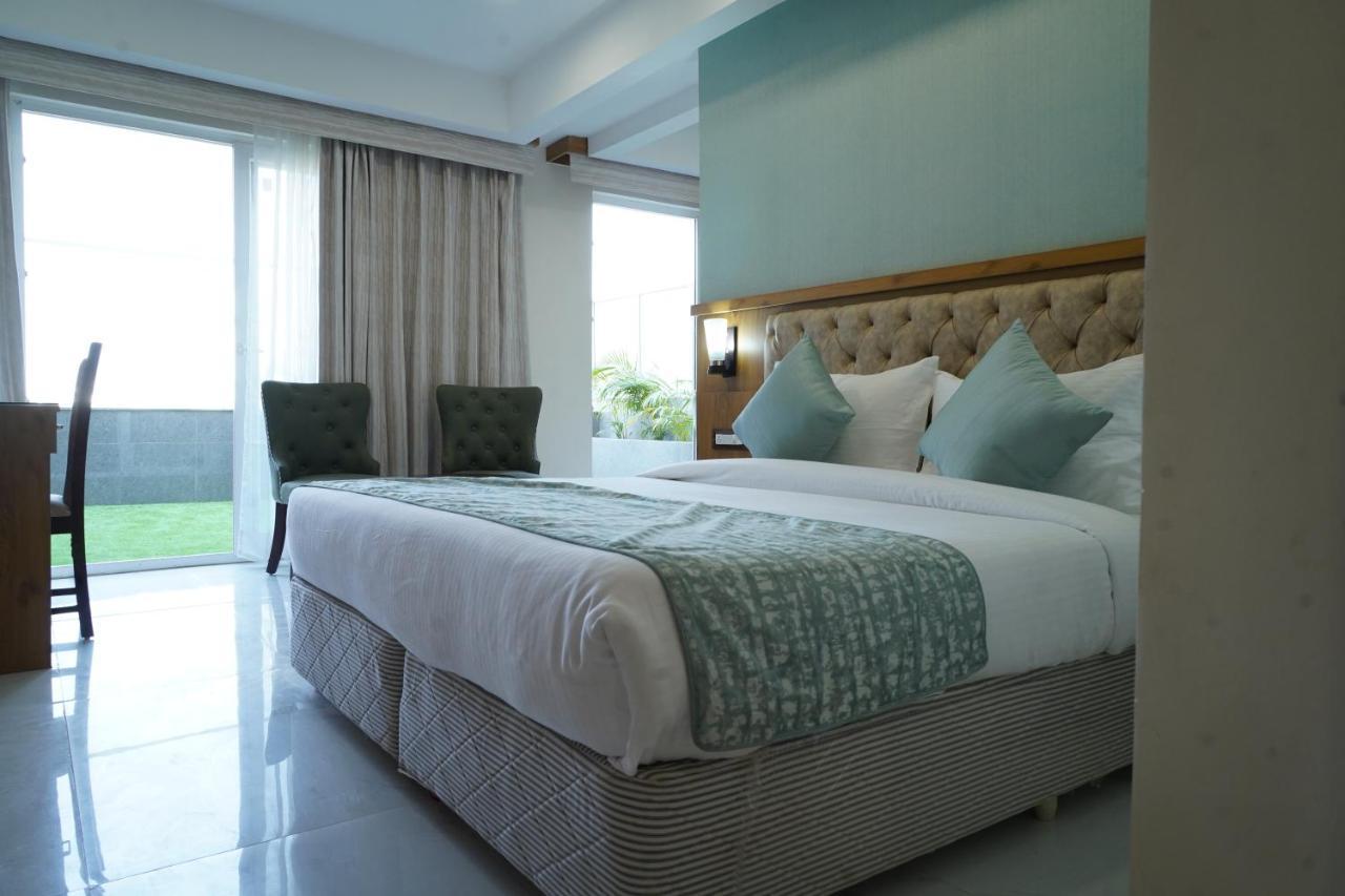 Hotel Shanti Sagar Kharar Екстер'єр фото