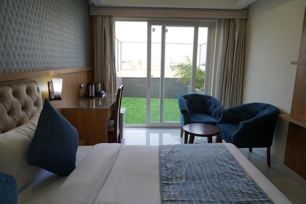 Hotel Shanti Sagar Kharar Екстер'єр фото