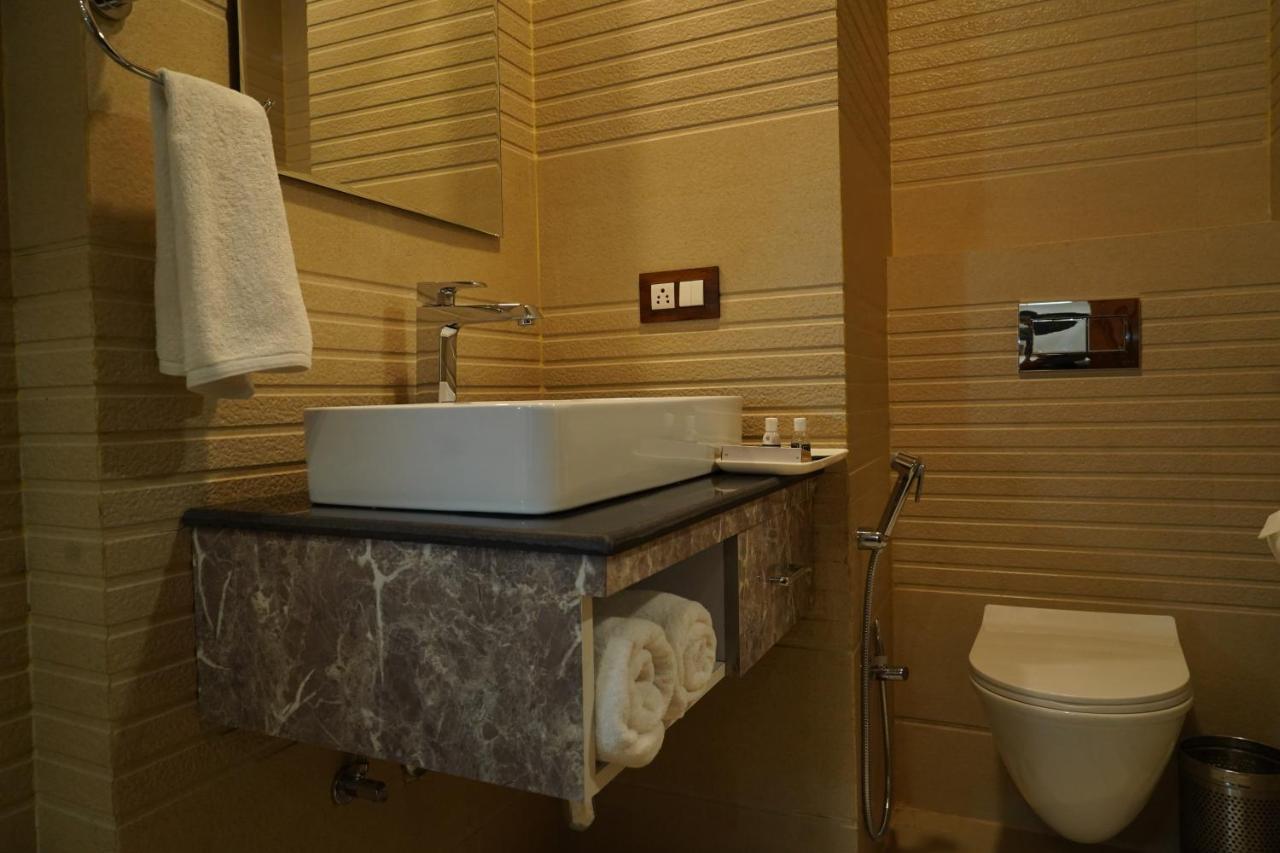 Hotel Shanti Sagar Kharar Екстер'єр фото
