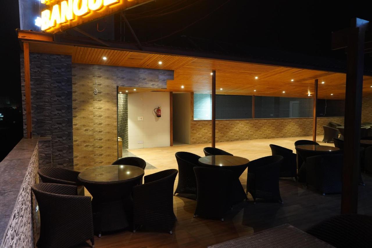Hotel Shanti Sagar Kharar Екстер'єр фото